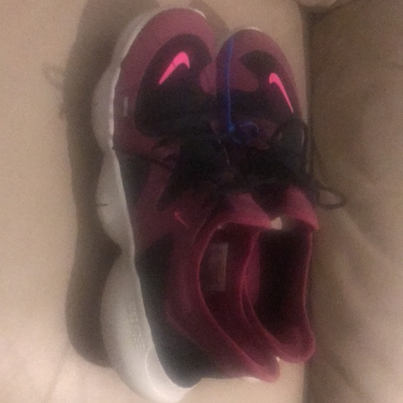 Nike free shoes - Picture 4 of 10